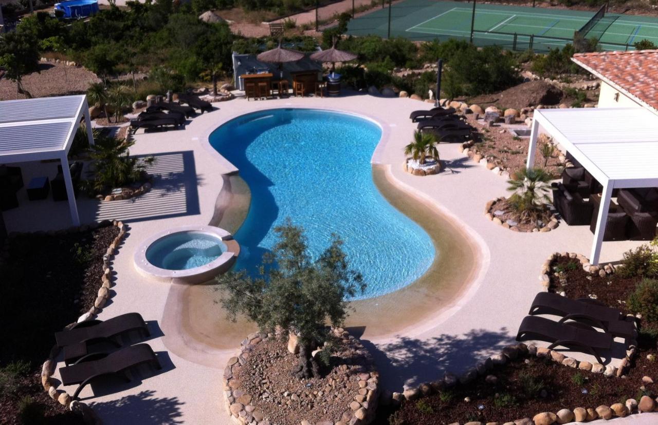 L'Hacienda Piscine Chauffee A 28, Spa, Boulodrome Et Court De Tennis Prives, 2 Villas Independantes Порто-Векио Екстериор снимка
