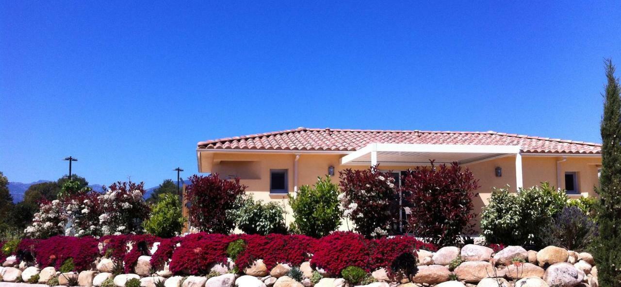 L'Hacienda Piscine Chauffee A 28, Spa, Boulodrome Et Court De Tennis Prives, 2 Villas Independantes Порто-Векио Екстериор снимка