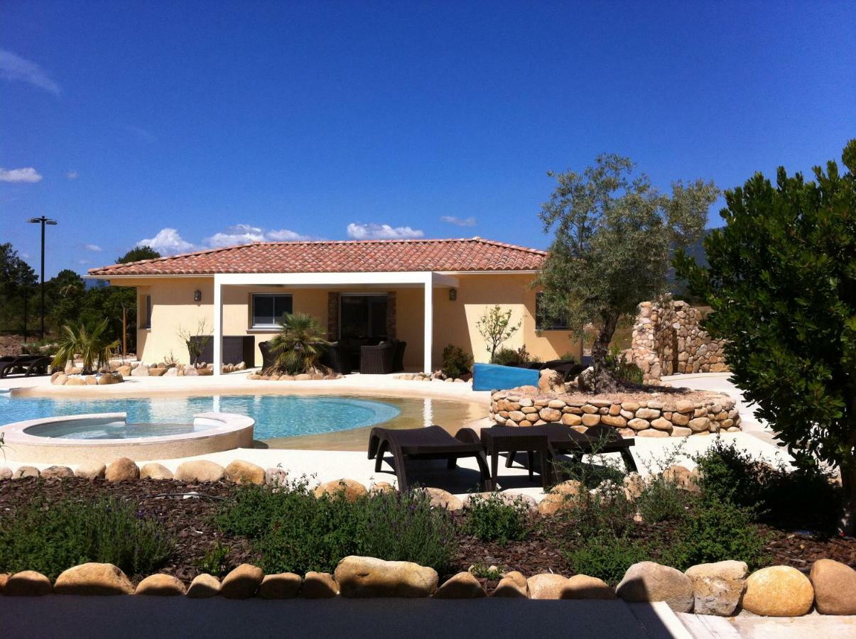 L'Hacienda Piscine Chauffee A 28, Spa, Boulodrome Et Court De Tennis Prives, 2 Villas Independantes Порто-Векио Екстериор снимка
