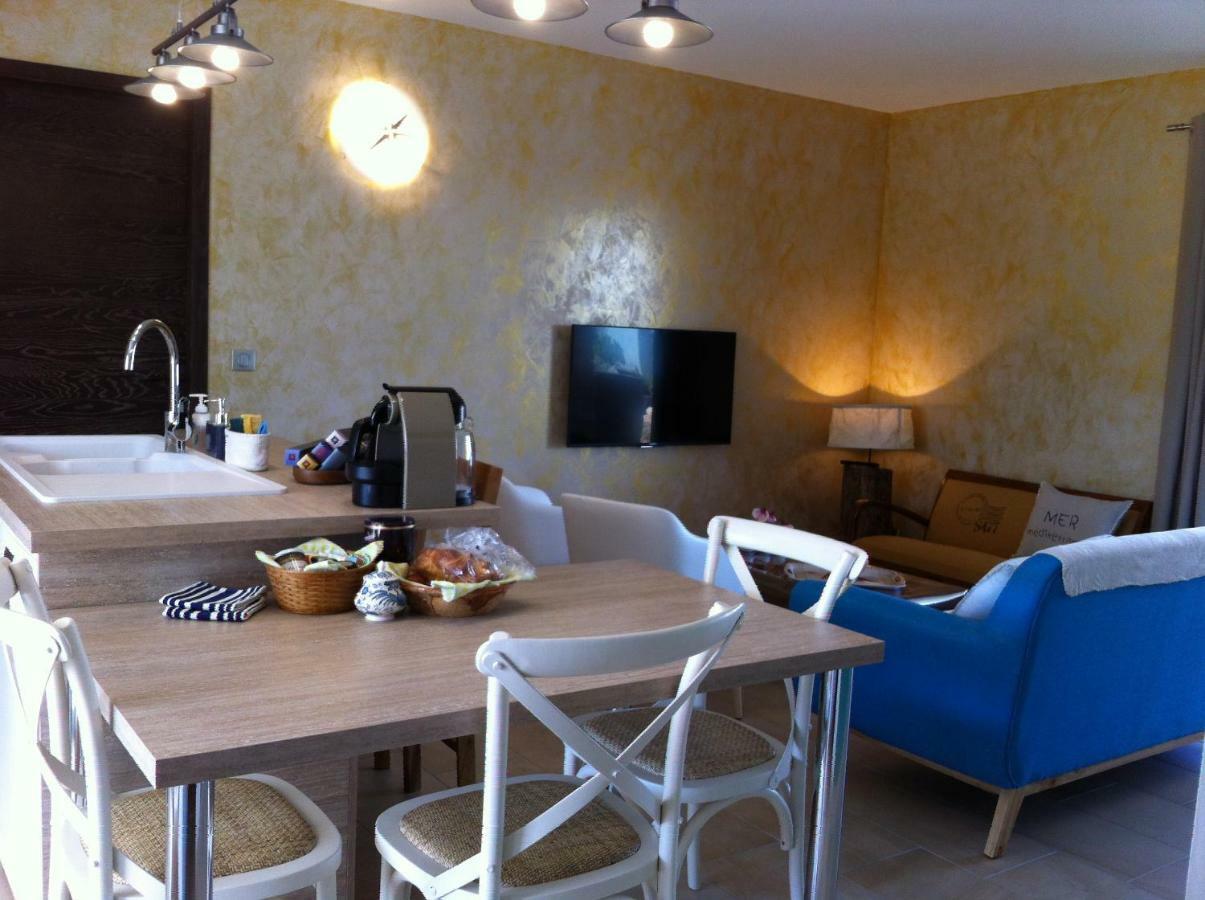 L'Hacienda Piscine Chauffee A 28, Spa, Boulodrome Et Court De Tennis Prives, 2 Villas Independantes Порто-Векио Екстериор снимка