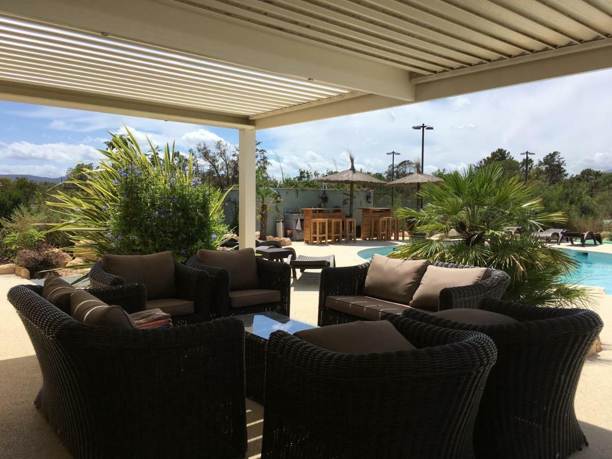 L'Hacienda Piscine Chauffee A 28, Spa, Boulodrome Et Court De Tennis Prives, 2 Villas Independantes Порто-Векио Екстериор снимка